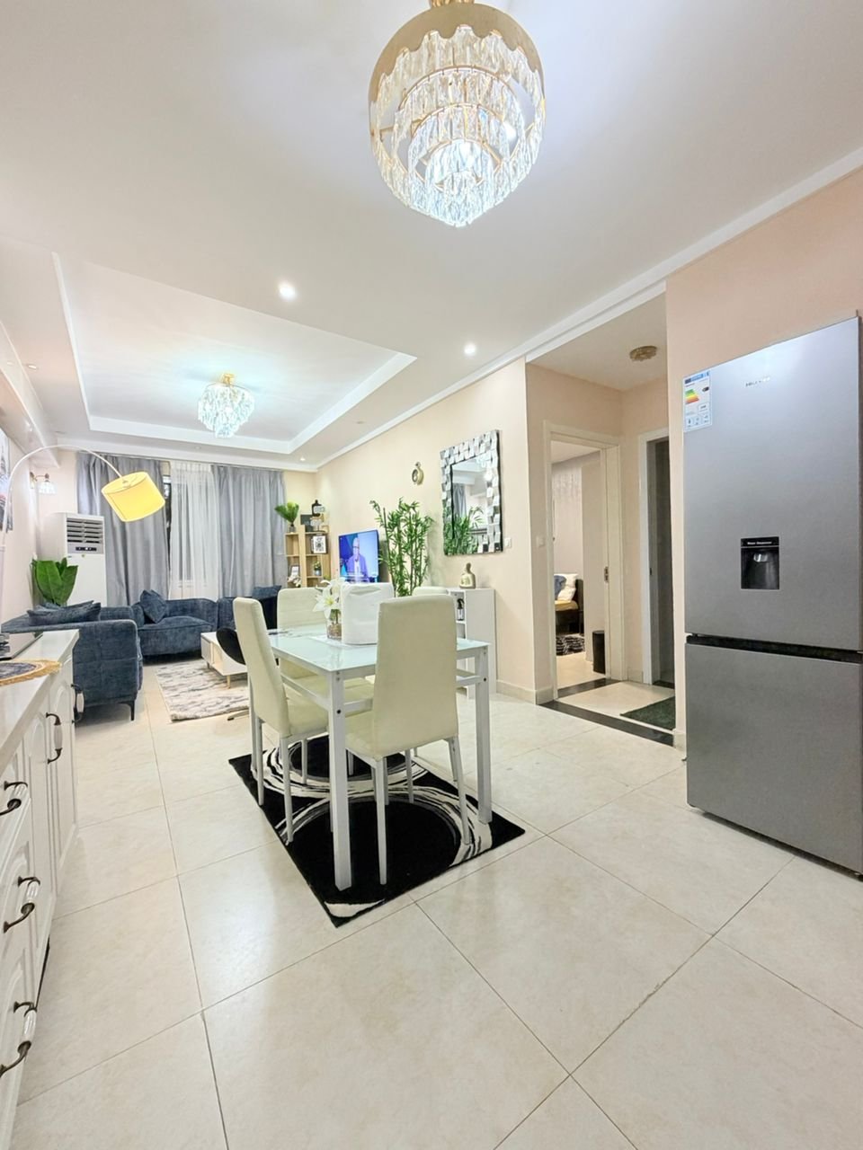 APPARTEMENT MEUBLÉE 2 PIÈCES